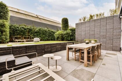 Quel matériau pour une terrasse qui ne bouge pas ?