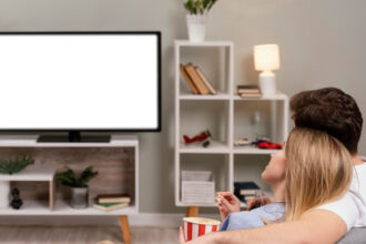 Comment organiser votre coin télévision pour une expérience immersive ?
