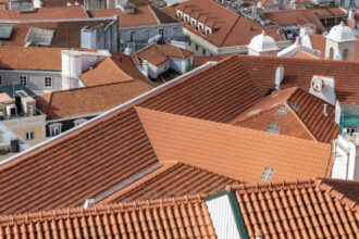 Devis de toiture à Albi : comprendre les prestations d’une entreprise spécialisée