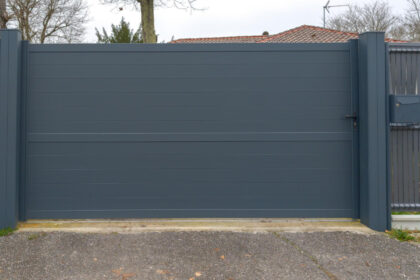 Pourquoi confier la pose de son portail à un pro lors d'une rénovation à Toulouse ?