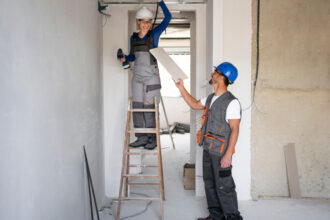 Travaux de maison ou appartement à Ivry-sur-Seine : comment bien choisir son prestataire ?